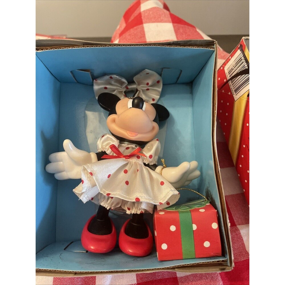Vintage 1998 Dressing Pretty Minnie Mouse 6” Disney Doll by MATTEL Org Box